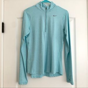 Nike half zip pullover Small